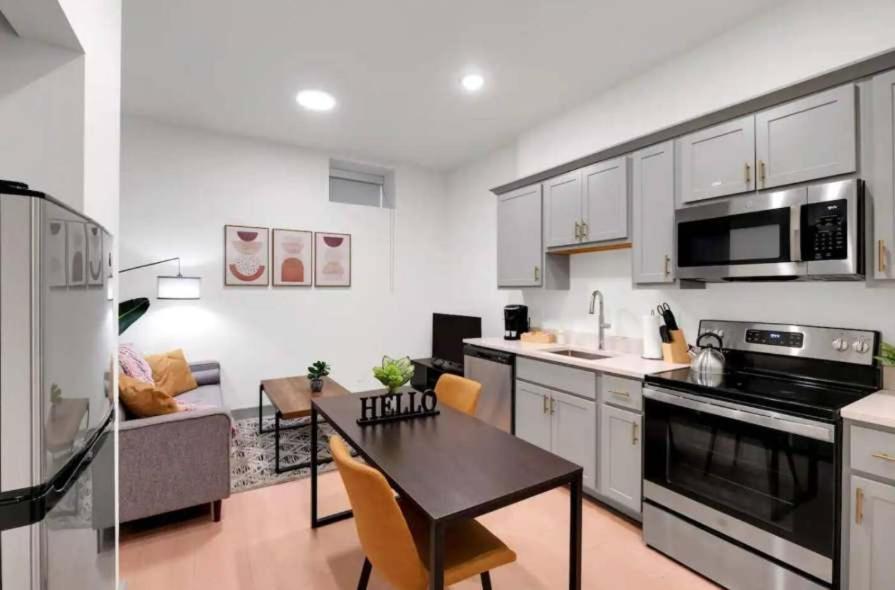 Cozy Unit With Free Parking Near Medical District Louisville